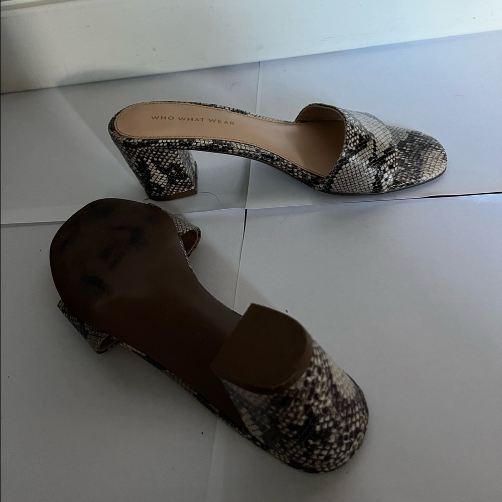 Mid heels